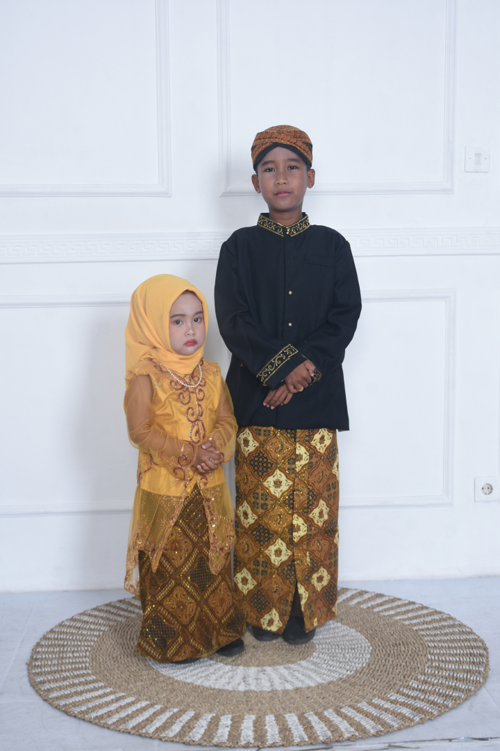 https://daffaraihansyarif.khitanan.id/dirmember/00000001/arifin79/photo-9942-7672-l-202307240923.jpg